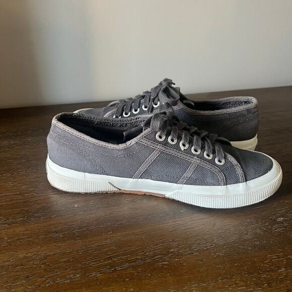 Superga Woman’s Faded Gray Classic Canvas Sneakers- Size 9 - Picture 6 of 10